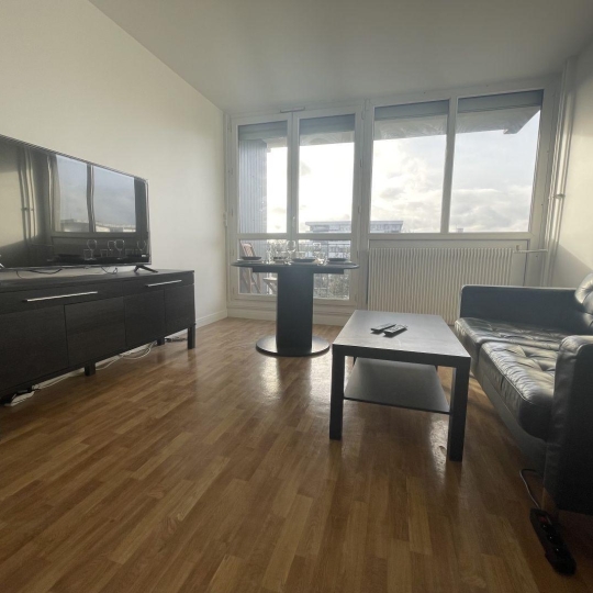  Annonces SARTROUVILLE : Appartement | CERGY (95000) | 12 m2 | 550 € 